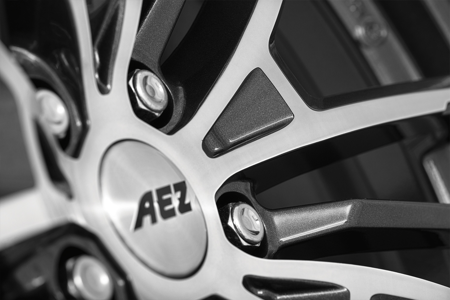 AEZ - Kaiman Dark Alloy Wheels - Image 3