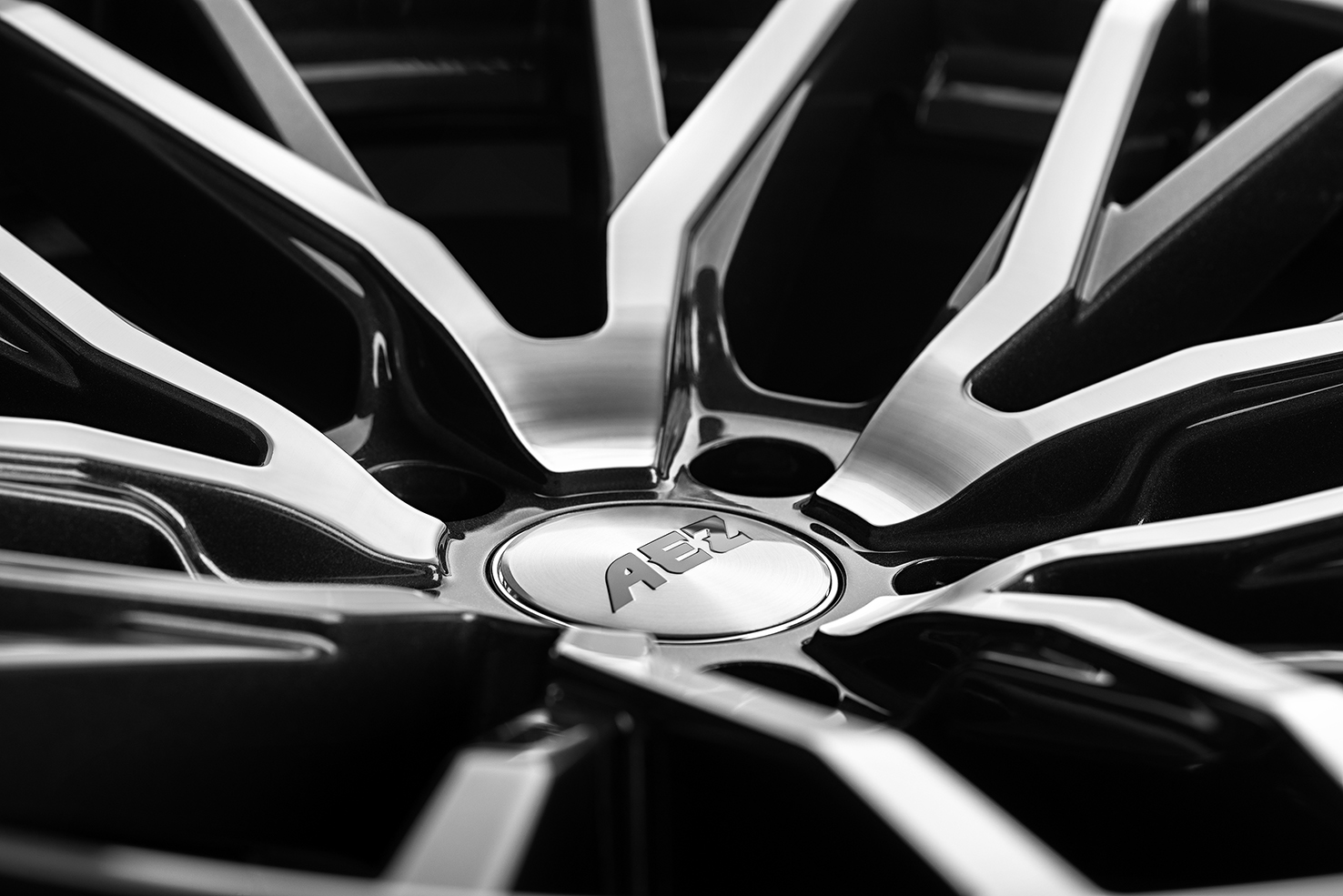 AEZ - Panama Dark Alloy Wheels - Image 2